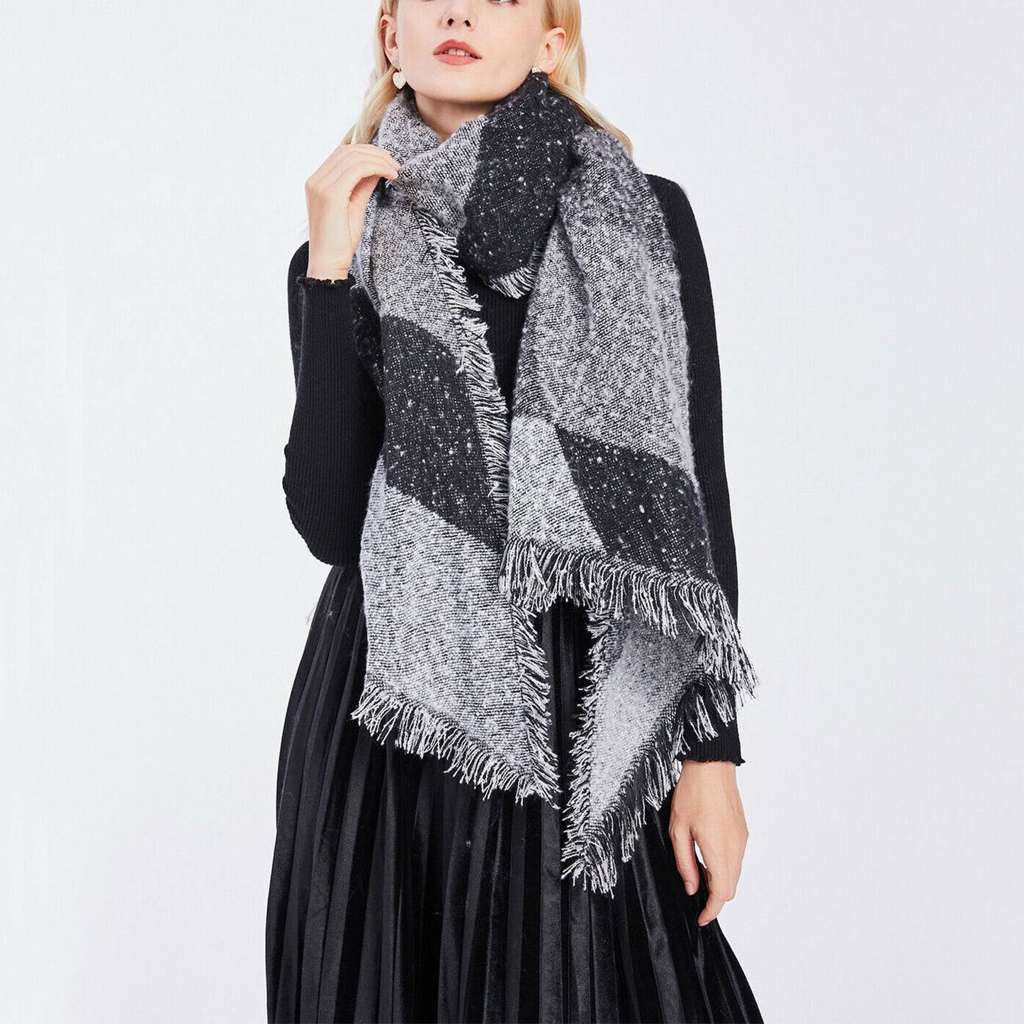 Women's Soft Gray Blanket Plaid Shawl