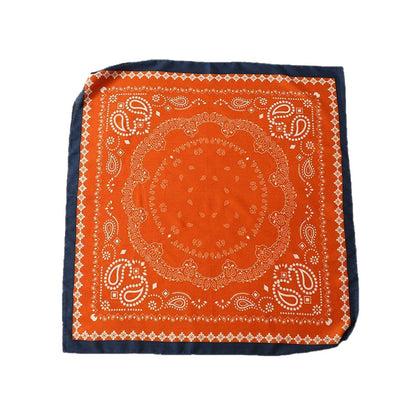 The Magnetic Clasp Square Scarf | Premium Fiber Blend