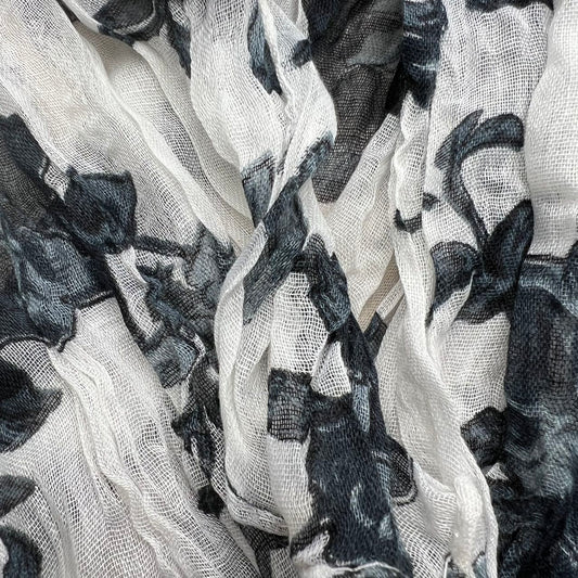 The Aura Wrinkle-Resistant Crinkle Texture Scarf