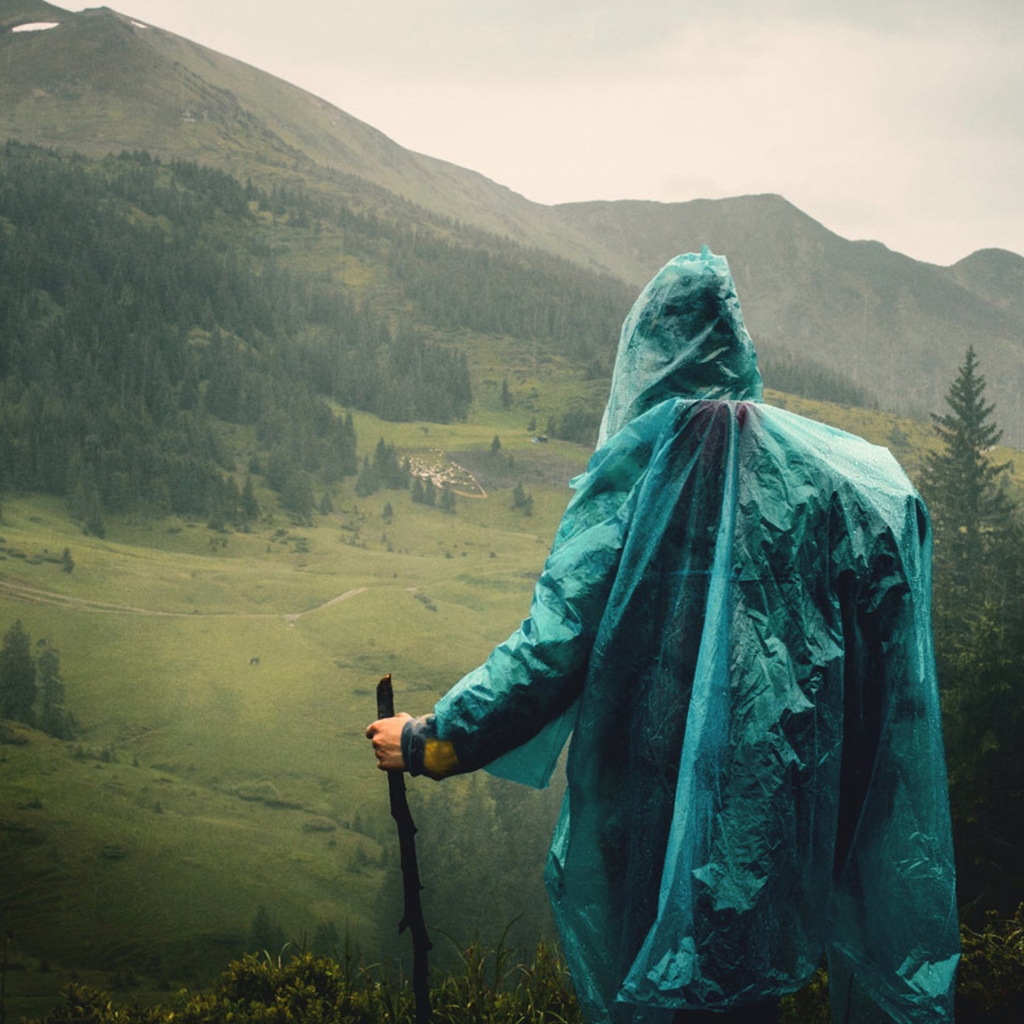 The Sentinel 125-Piece Professional Survival & First Aid Kit